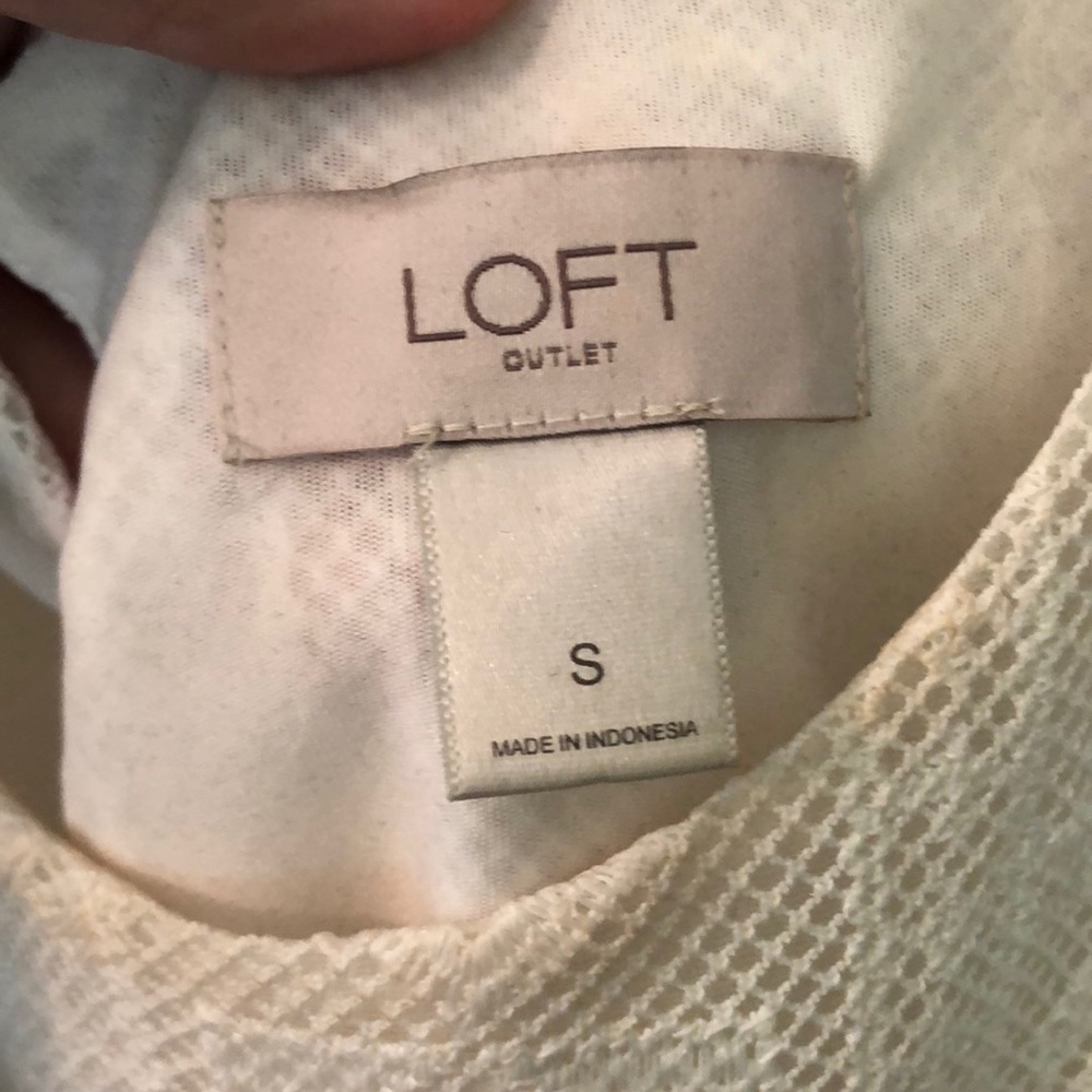 LOFT Outlet top - Picture 2 of 6